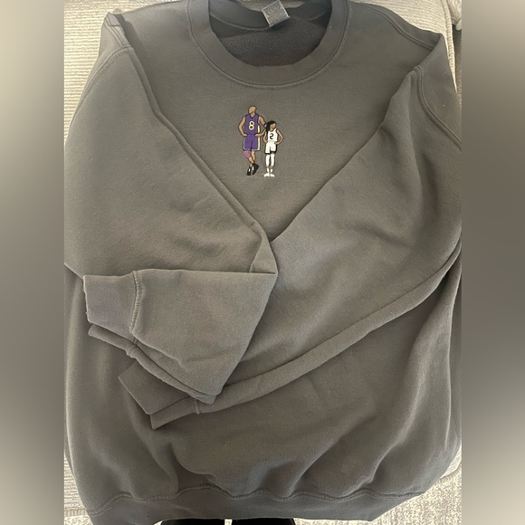 Kobe & Gianna Crewneck sweater - Picture 2 of 3
